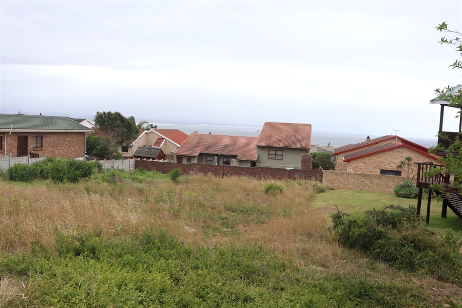 0 Bedroom Property for Sale in Wavecrest Eastern Cape